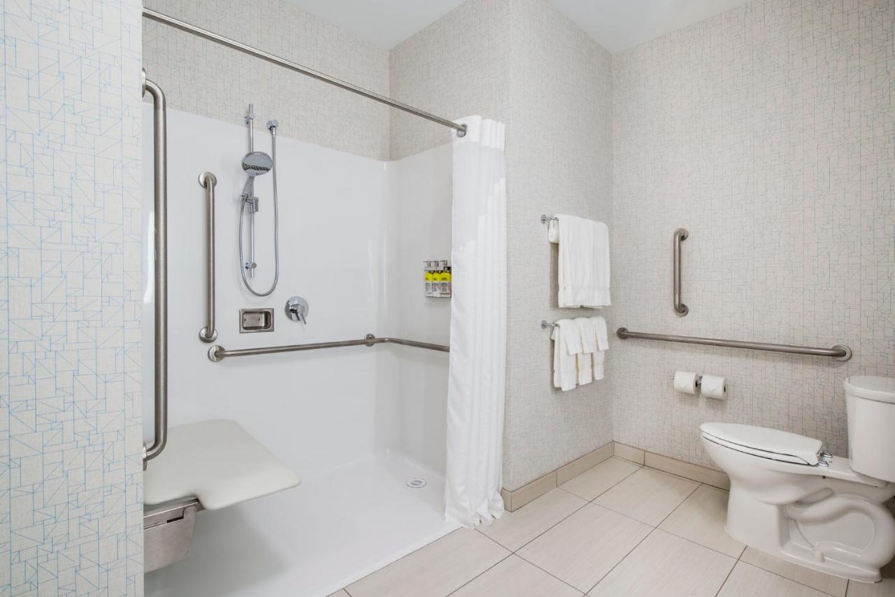 Holiday Inn Express & Suites Kelowna - East By Ihg Luaran gambar