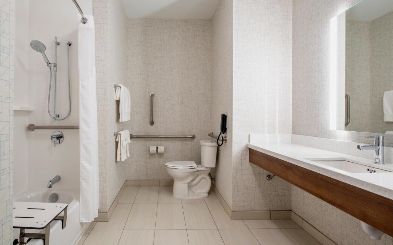 Holiday Inn Express & Suites Kelowna - East By Ihg Luaran gambar
