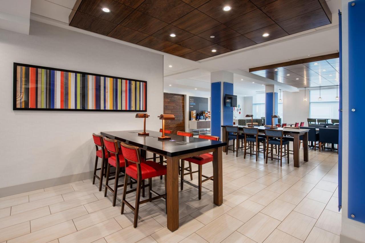 Holiday Inn Express & Suites Kelowna - East By Ihg Luaran gambar