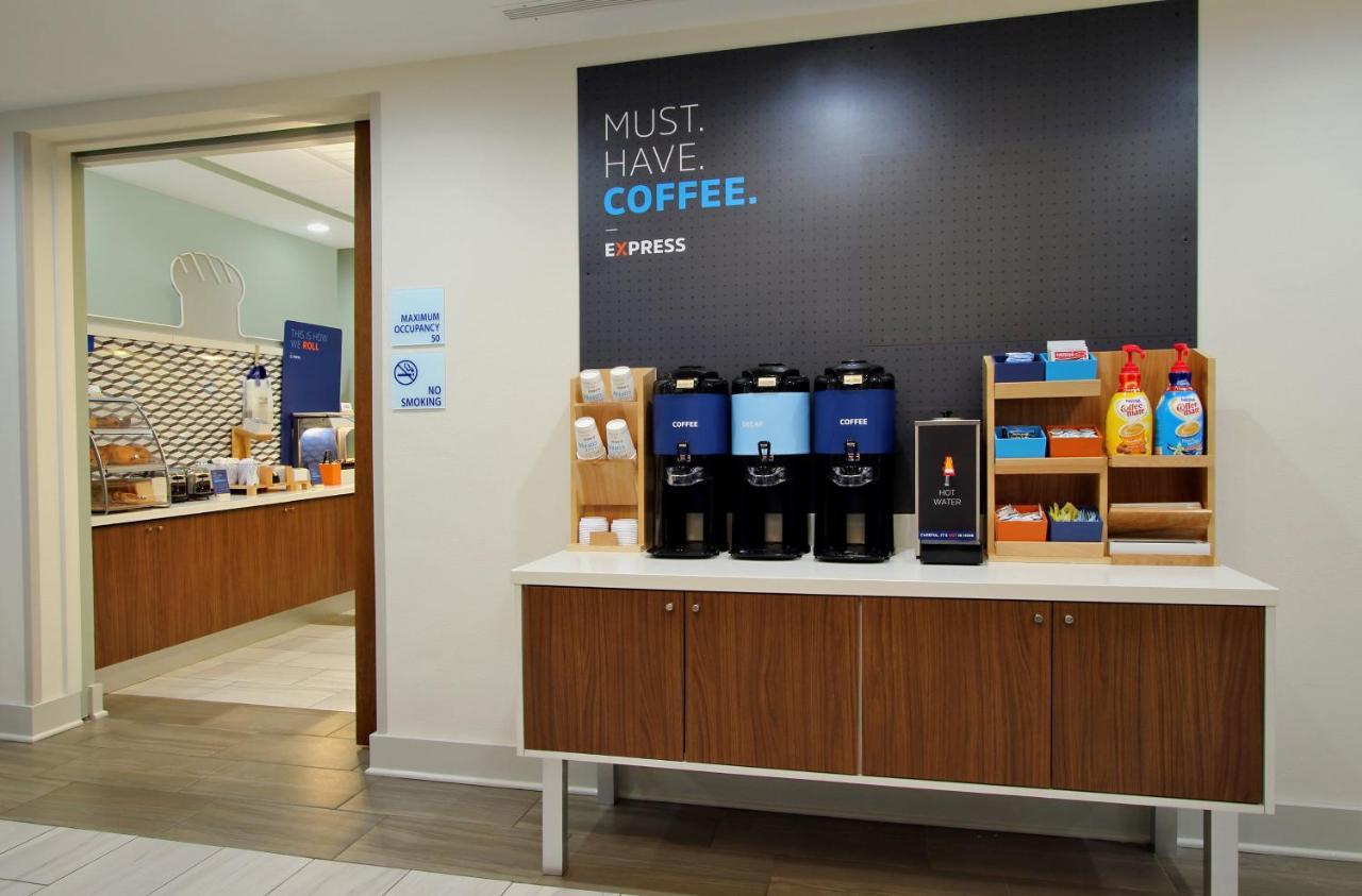 Holiday Inn Express & Suites Kelowna - East By Ihg Luaran gambar